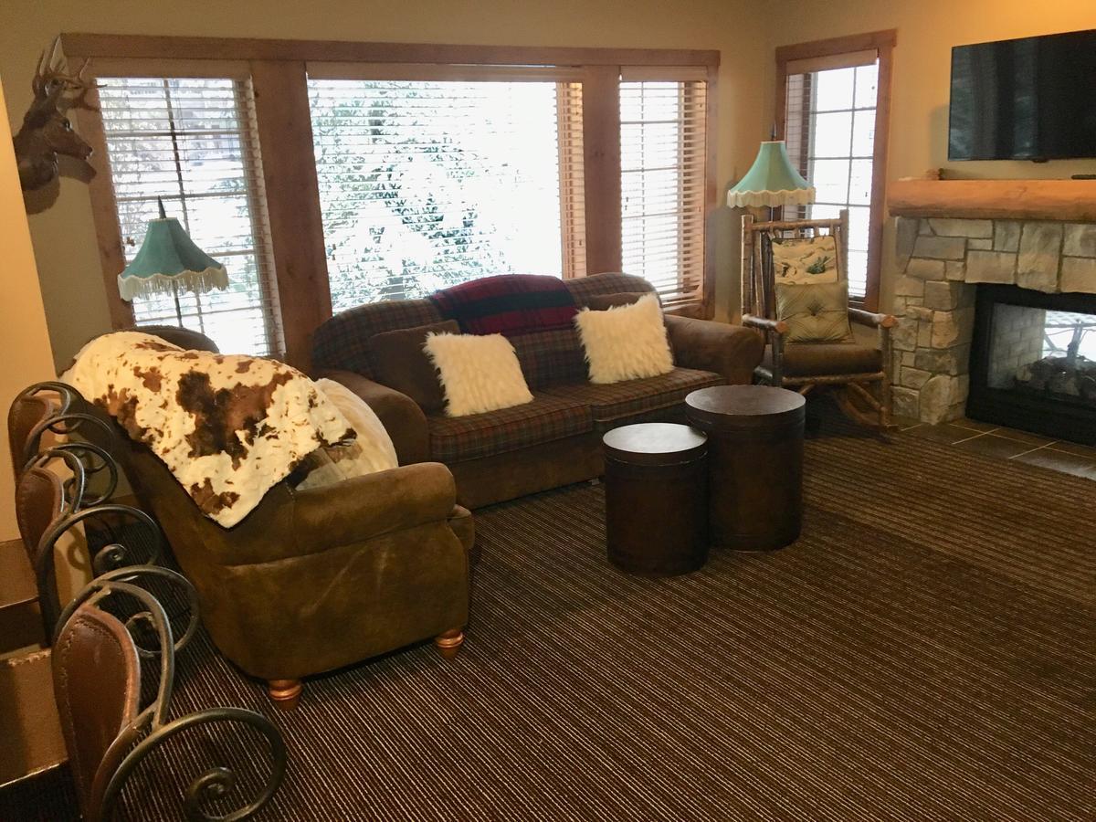 Boyne Mountain Creekside Condo Boyne Falls Exteriör bild