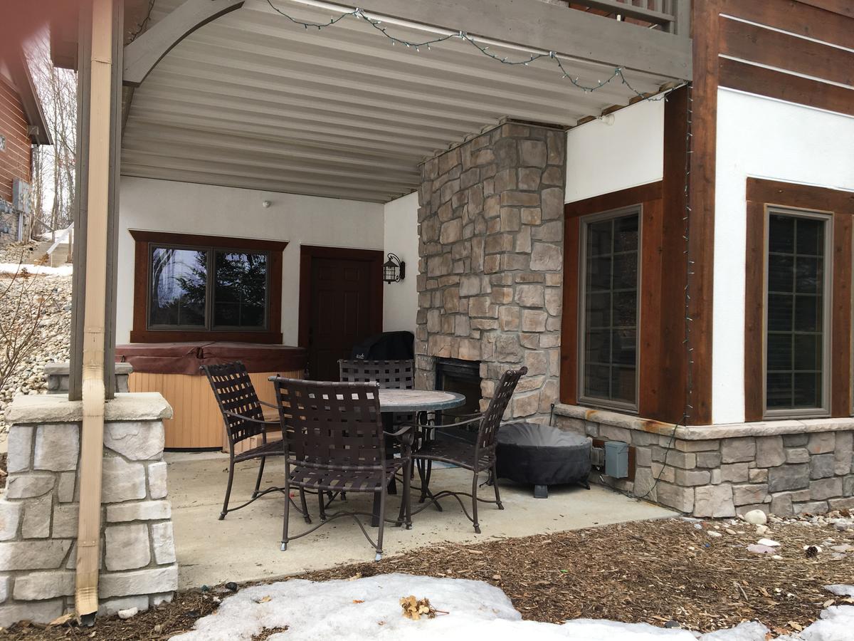 Boyne Mountain Creekside Condo Boyne Falls Exteriör bild